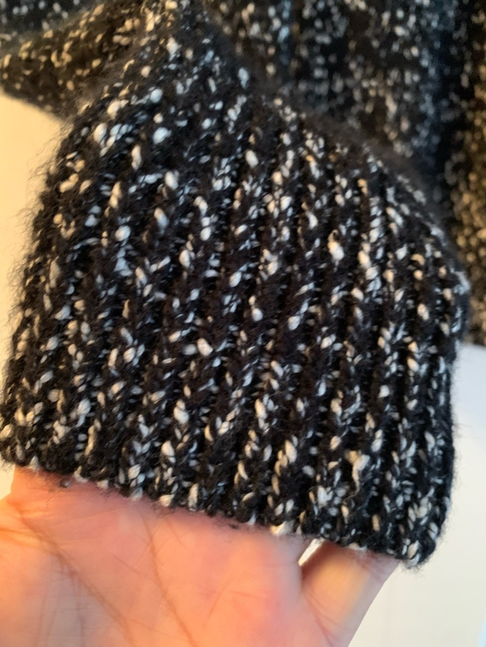 COS Speckle Black & White wool and cotton blended Crewneck Sweater size S - Picture 6 of 14